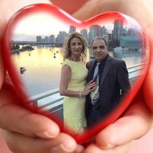 Meet your Posher, Roya